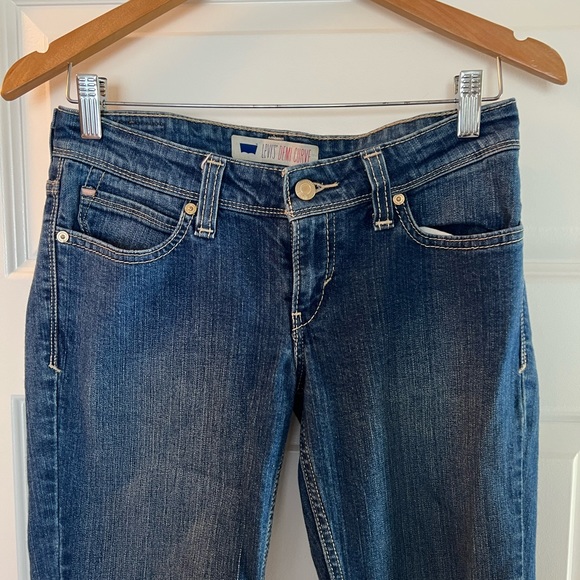 Levi’s Demi-Curve Jeans - Picture 4 of 5